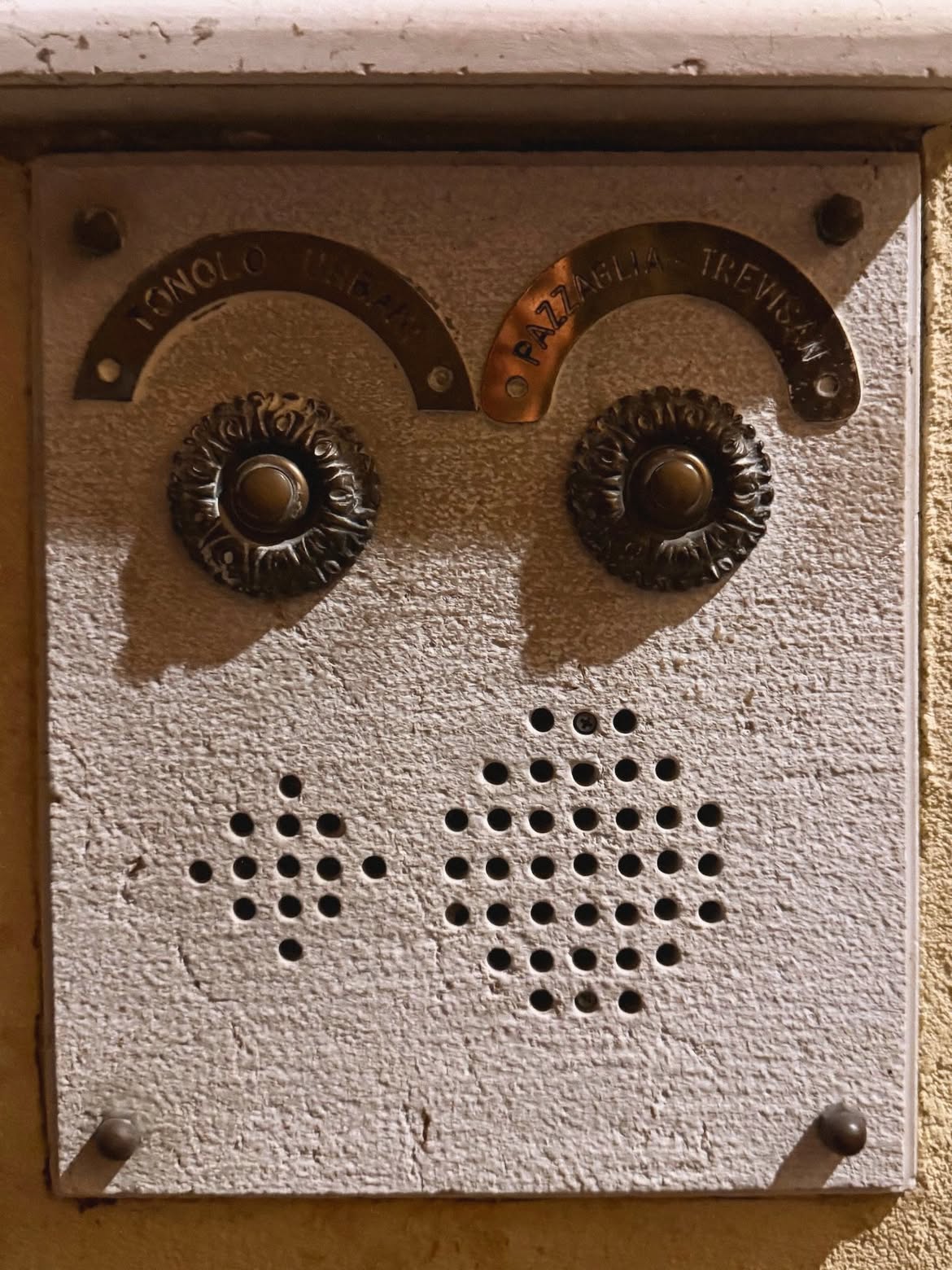 715040312 18118701079741891 6173193734194705876 n Need Thinking. Intercom faces of Venice.